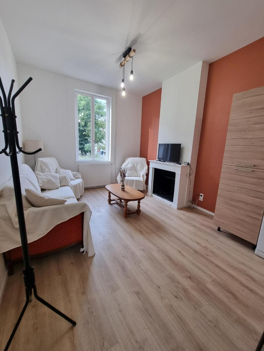 L Essentiel Gite Pour 6 Personnes Sireuil  Exterior foto