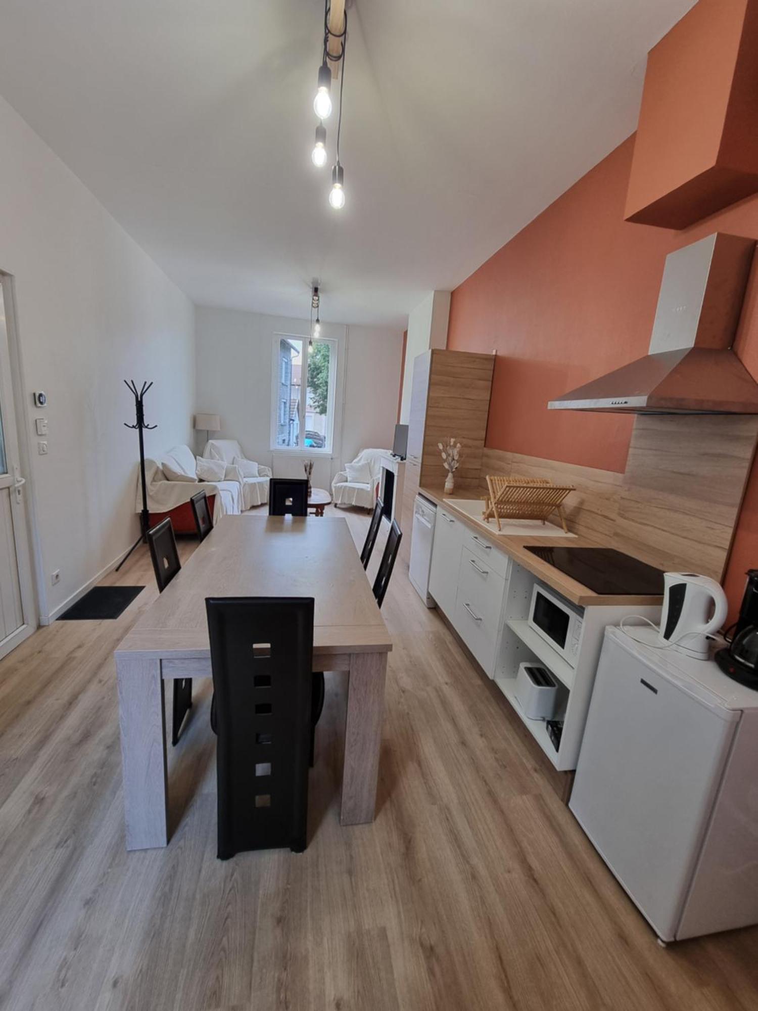 L Essentiel Gite Pour 6 Personnes Sireuil  Exterior foto